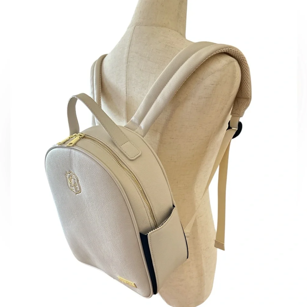 HATHWAY STEWART Elegant Golf & Leisure Backpack Neutral Cream Gold Hardware NWOT